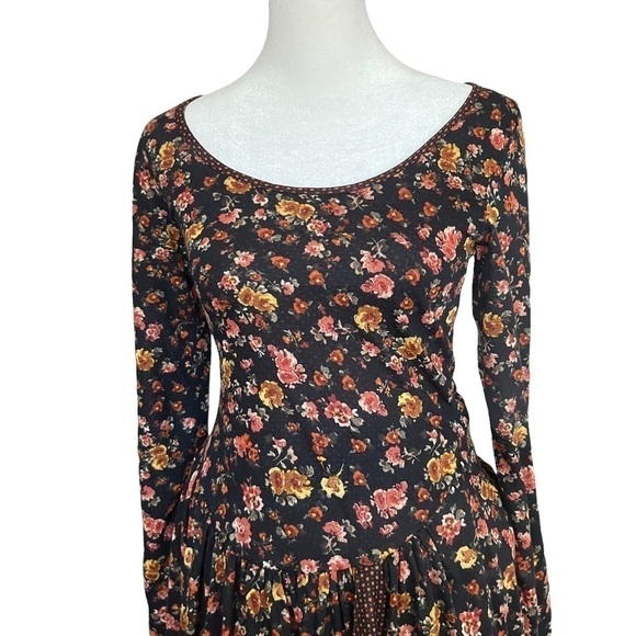 PERUVIAN CONNECTION Fit and Flare Floral Mini Dress - Picture 2 of 5